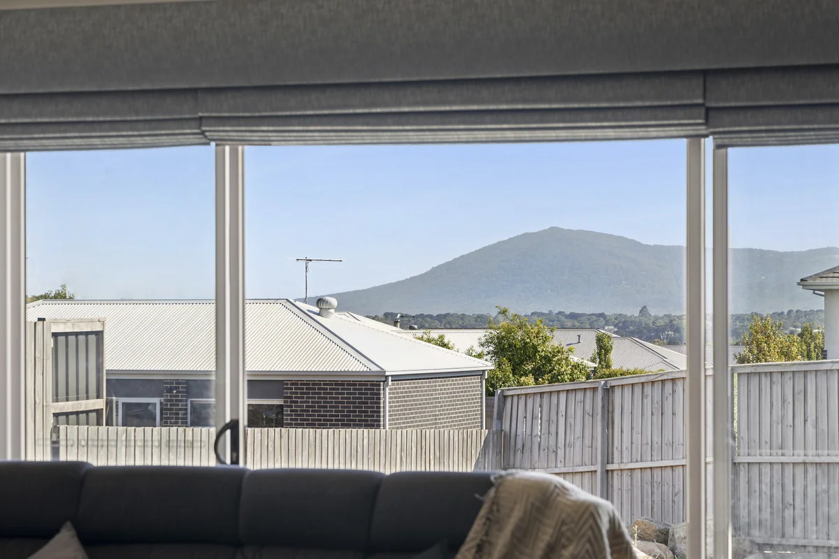 Additional image 9 of 16 Scentbark Way, Gisborne VIC 3437