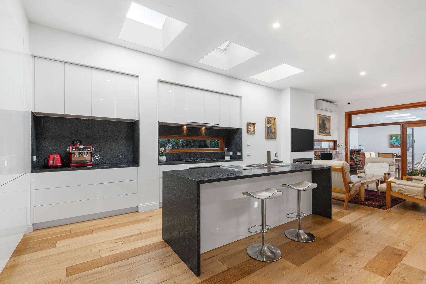 Additional image 6 of 4 Sargood Street, Hampton VIC 3188