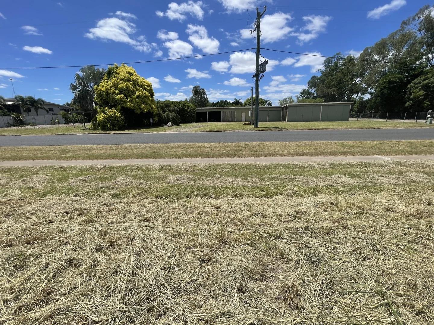 11 Braeside Road, Emerald QLD 4720