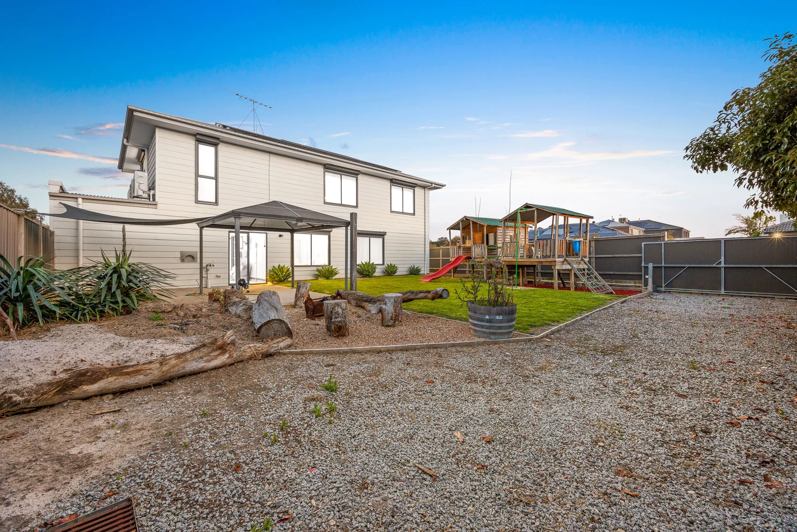 Additional image 24 of 8 Riverrun Drive, Botanic Ridge VIC 3977