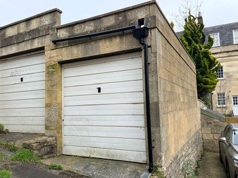 Camden Crescent, Bath BA1, Parking/garage to rent