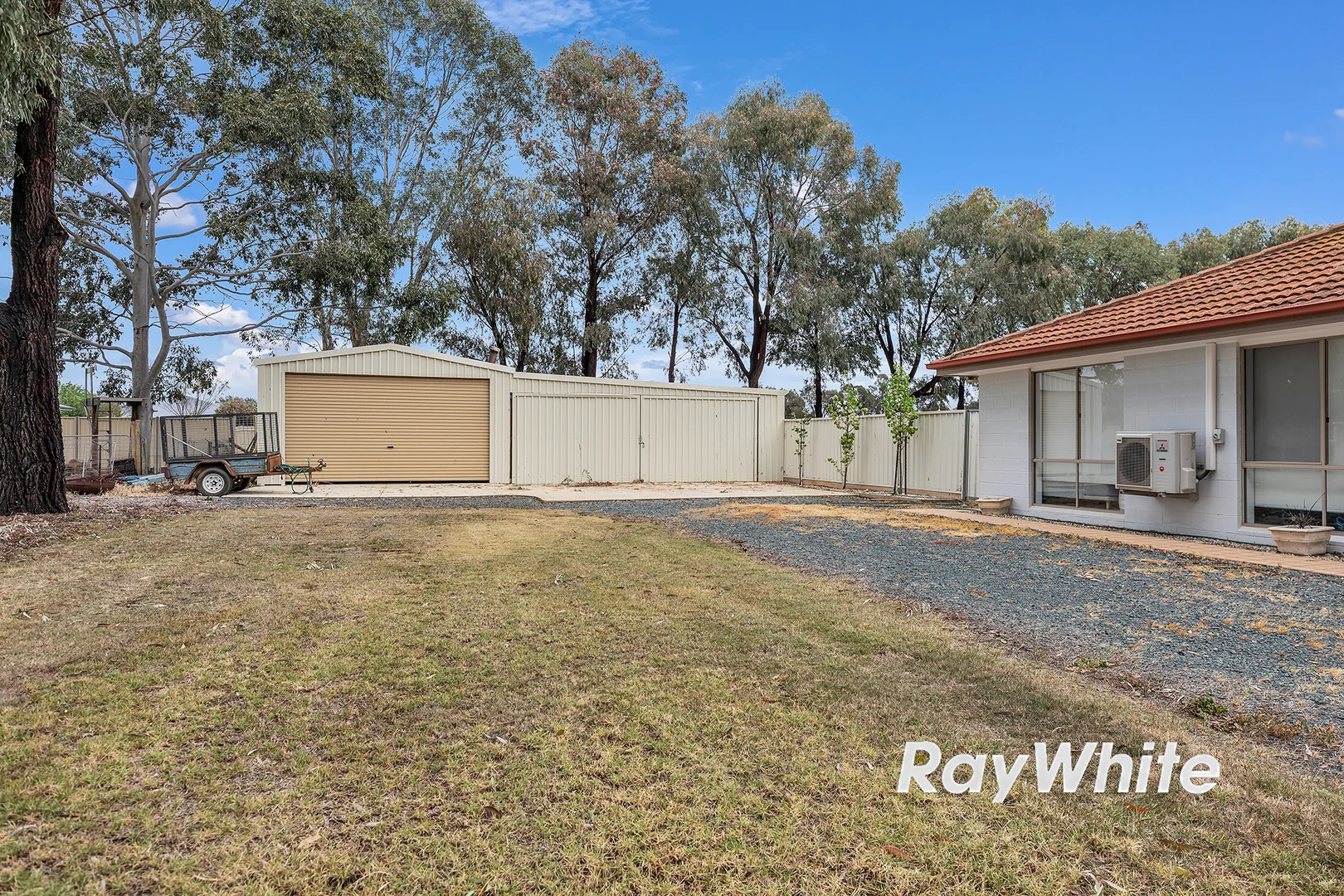 Additional image 23 of 19 Pambula Court, Echuca VIC 3564