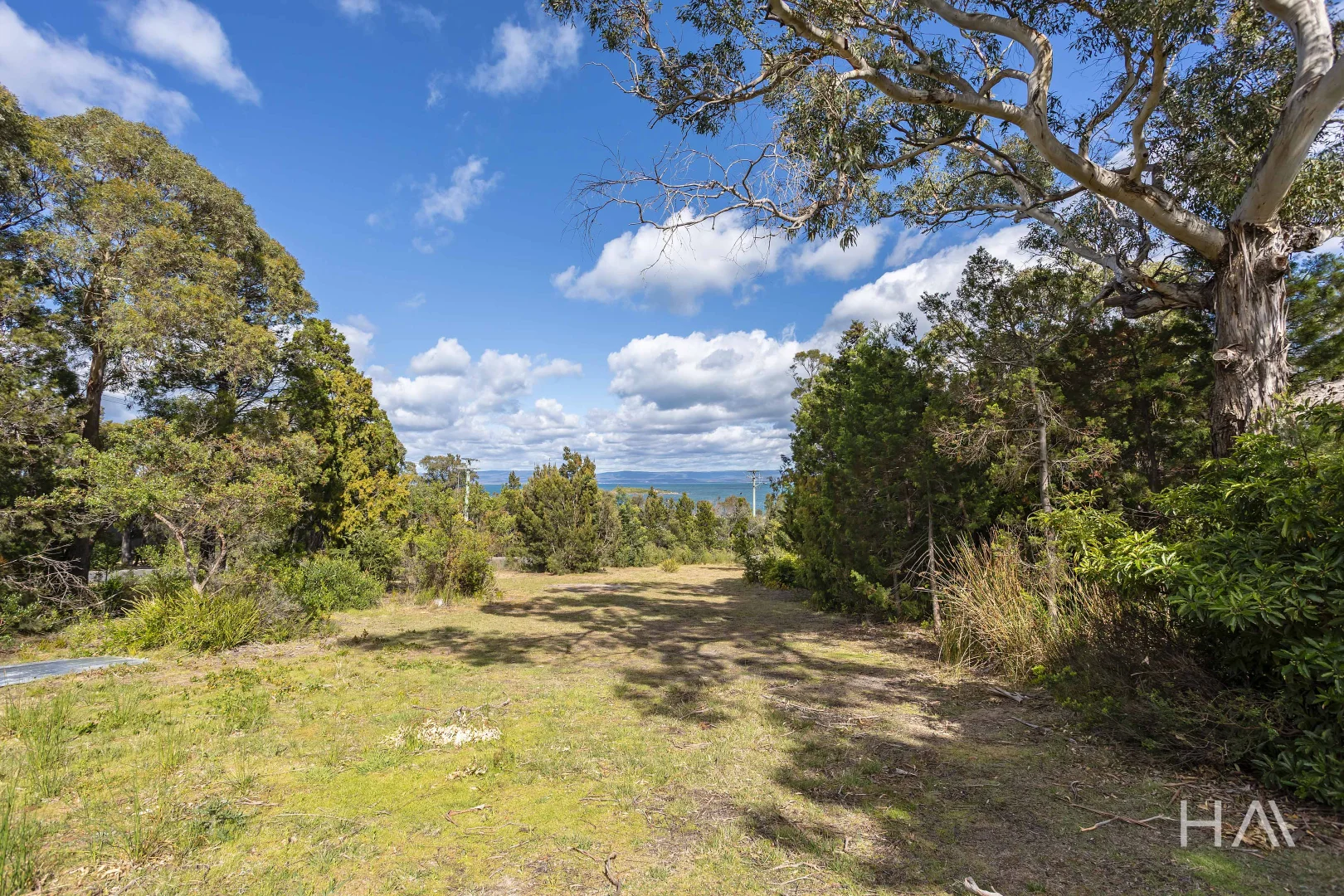 Additional image 5 of 74 Harold Street, Coles Bay TAS 7215