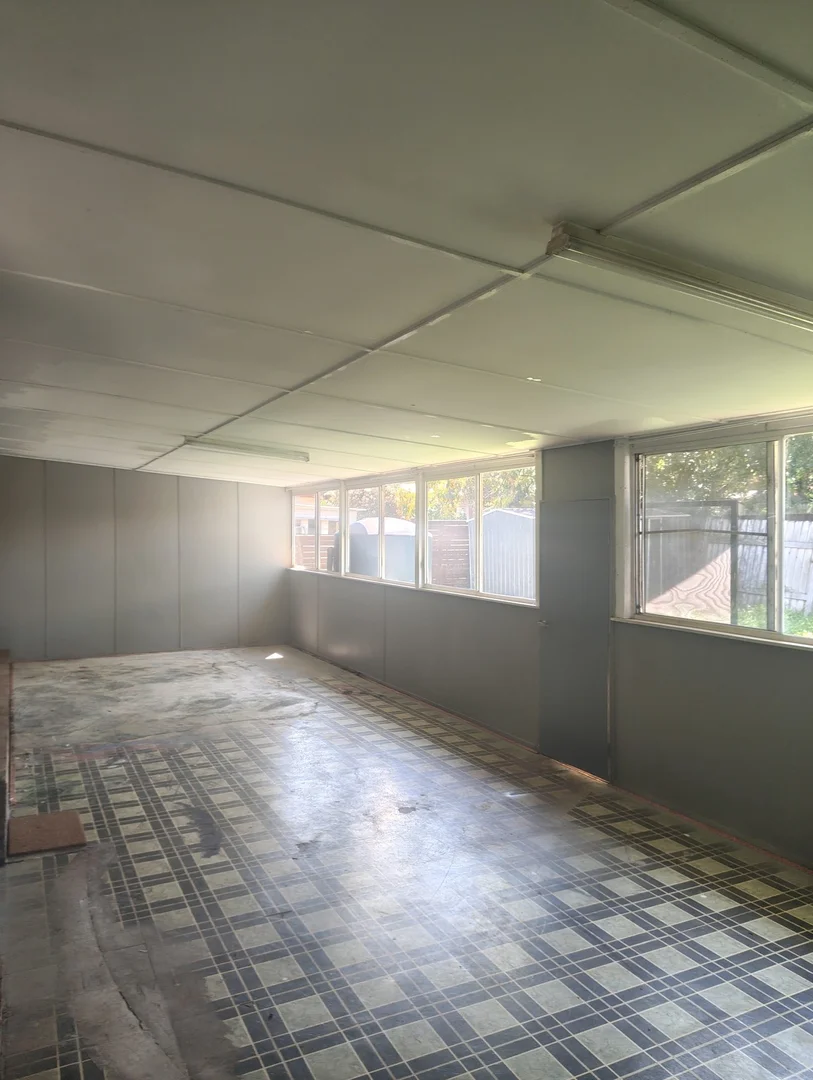 Additional image 11 of 293A James Street, Newtown QLD 4350