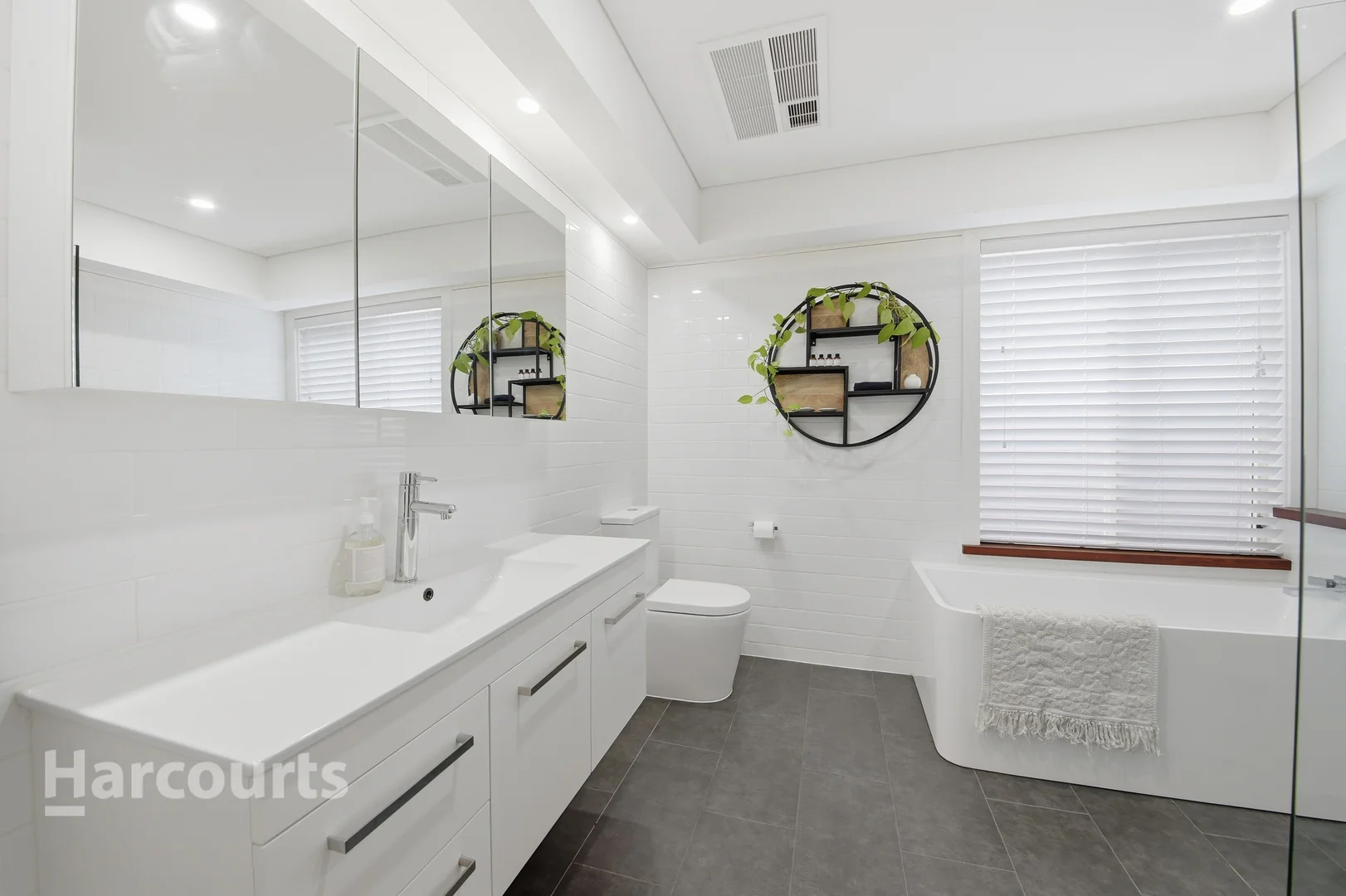 Additional image 9 of 2 Brialy Place, Picton NSW 2571