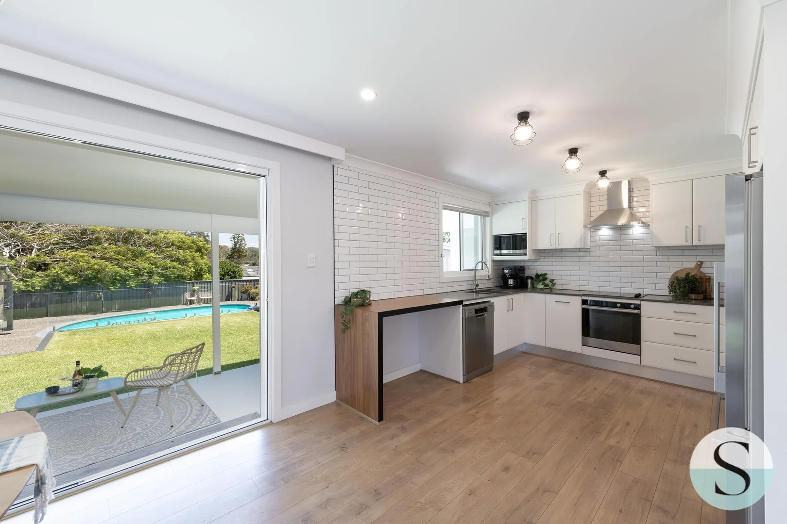 Additional image 8 of 193 Macquarie Grove, Caves Beach NSW 2281