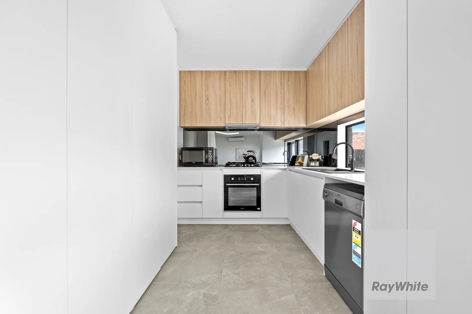 Additional image 4 of 1/65 Jensen Road, Preston VIC 3072