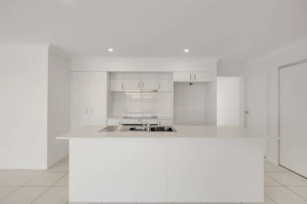 Additional image 3 of 10 Broadmead Street, Glenvale QLD 4350