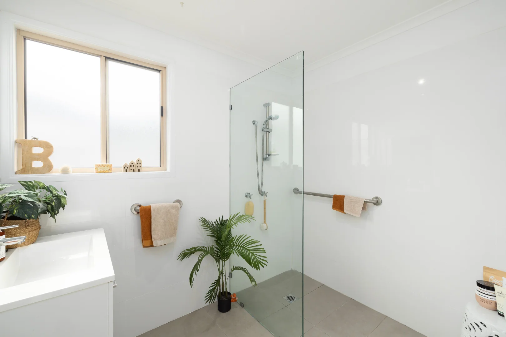 Additional image 10 of 48A/2-10 Duffys Road, Terrigal NSW 2260