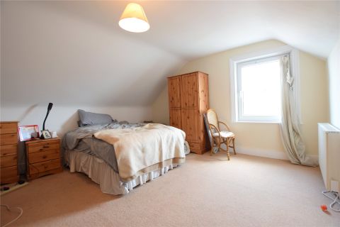 Basingstoke Road, Reading, Berkshire RG2