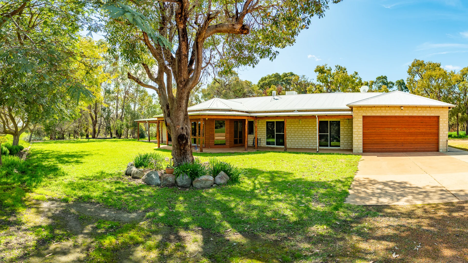 Additional image 18 of The Lakes, 598 Wariin Road, Woottating WA 6562