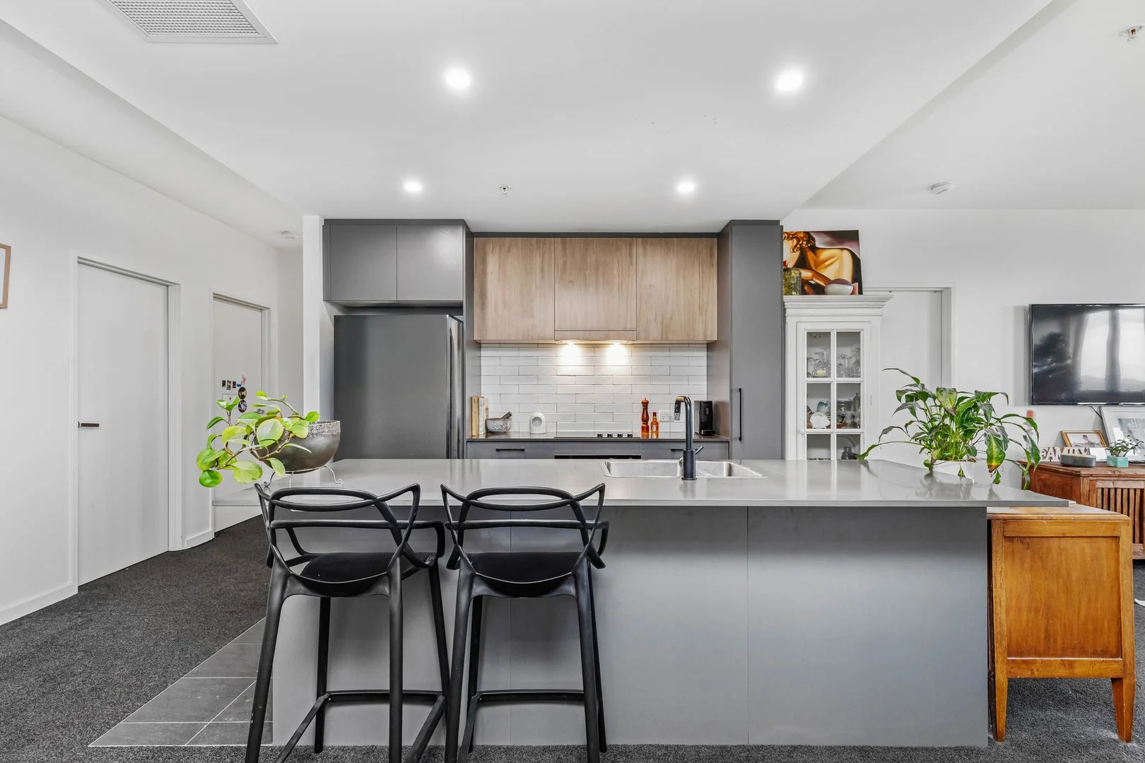 Additional image 5 of 1001/2 Charles Street, Charlestown NSW 2290