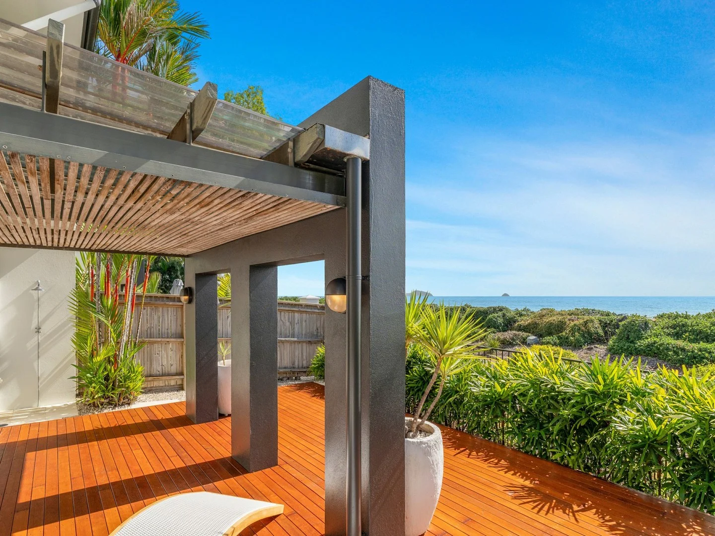 12/5-7 Arlington Esplanade, Clifton Beach QLD 4879