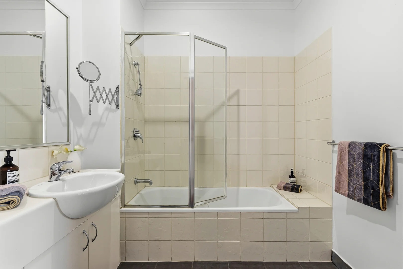 Additional image 10 of 8/113 Ballarat Road, Footscray VIC 3011