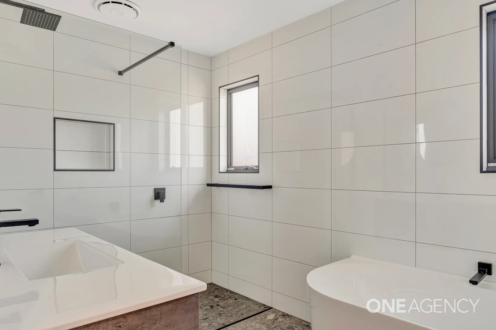 Additional image 15 of 4/17A Murchison Highway, Somerset TAS 7322