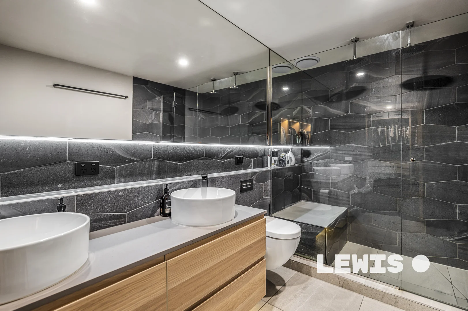 Additional image 12 of 4 Forster Court, Pascoe Vale South VIC 3044