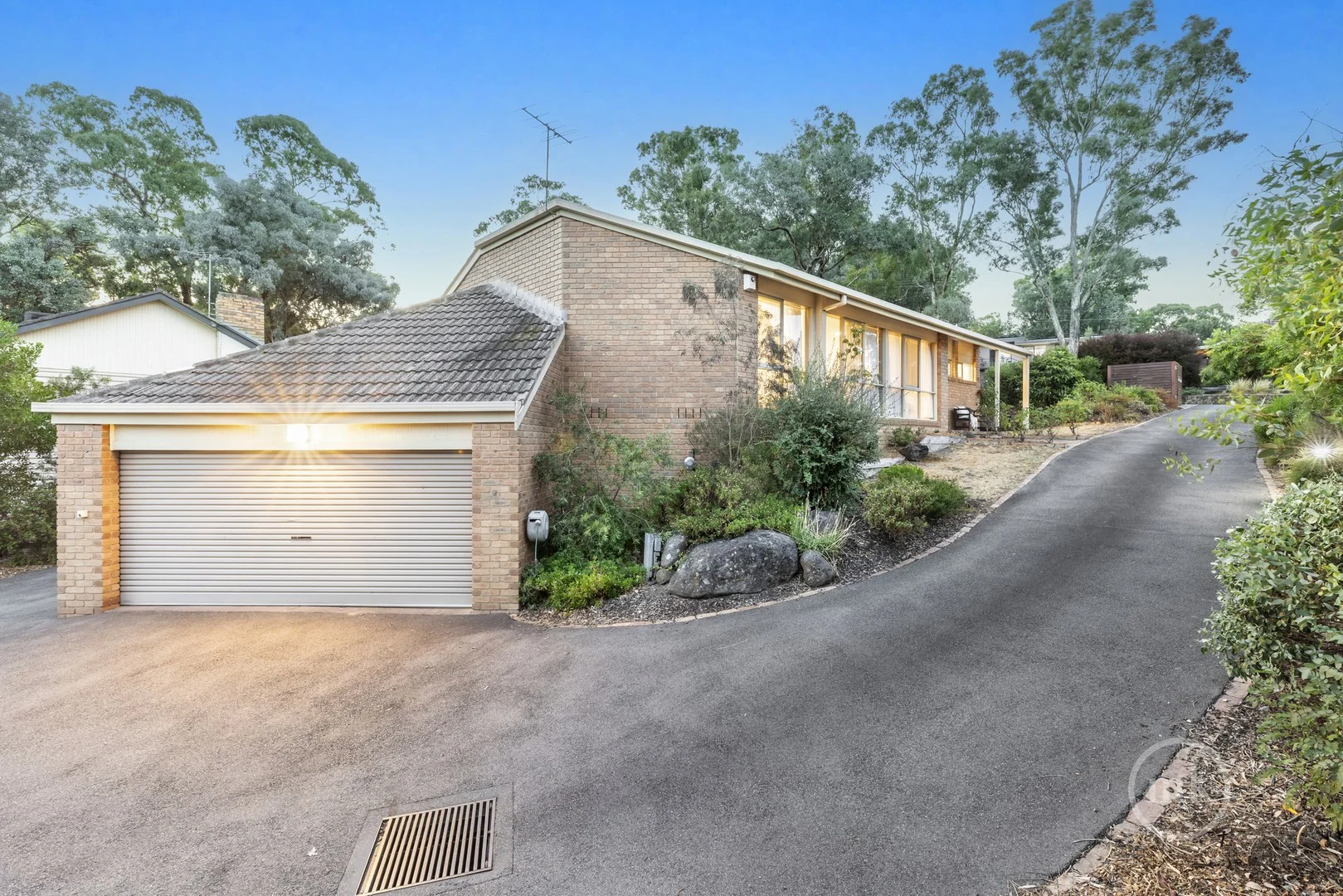 Additional image 11 of 1/14 Meadow Crescent, Montmorency VIC 3094