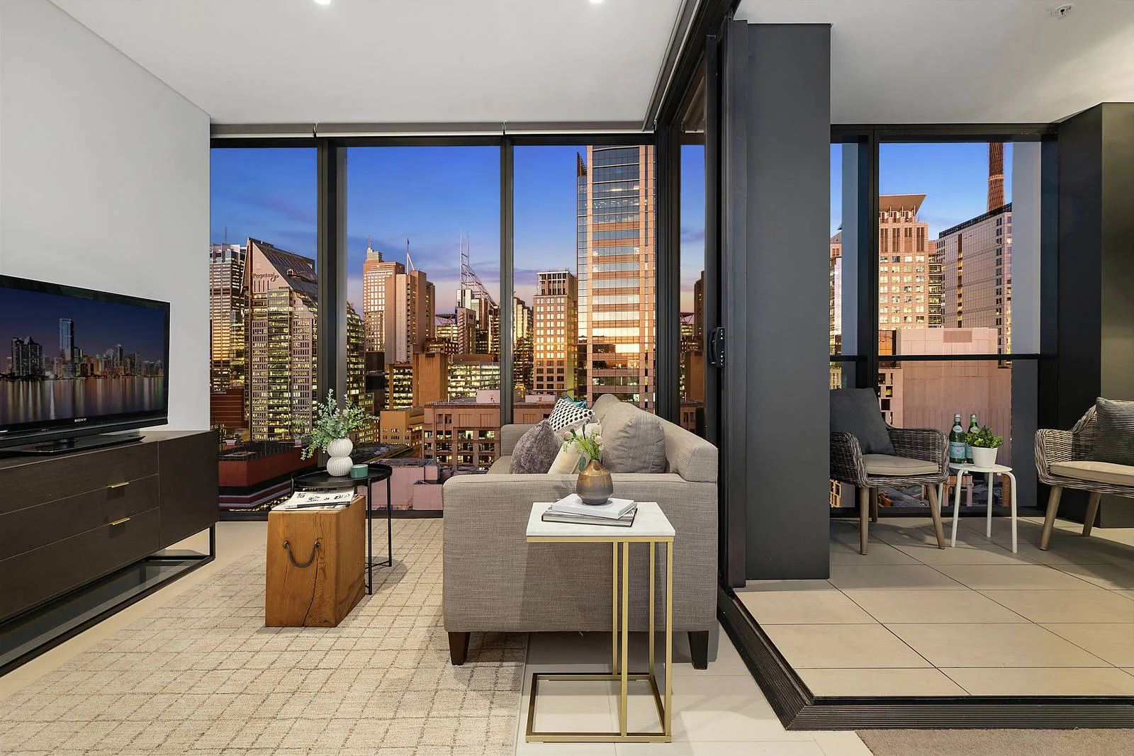 2602/161 Clarence Street, Sydney NSW 2000