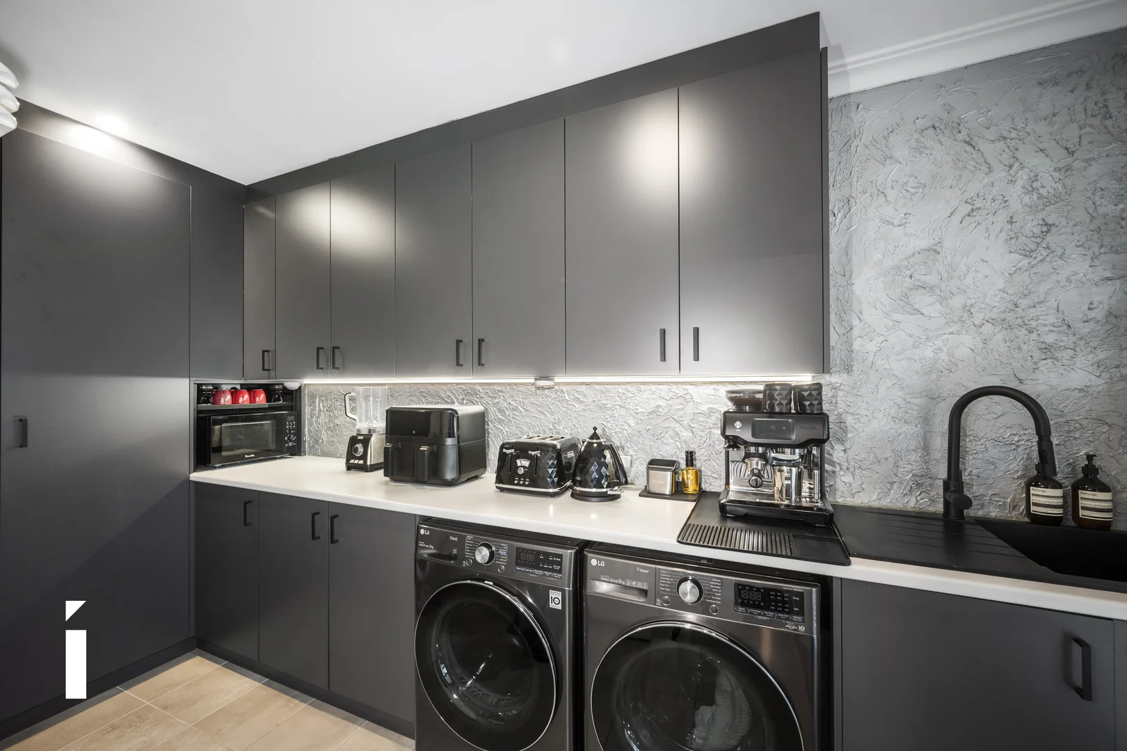 Additional image 10 of 77 Hawkesbury Crescent, Farrer ACT 2607