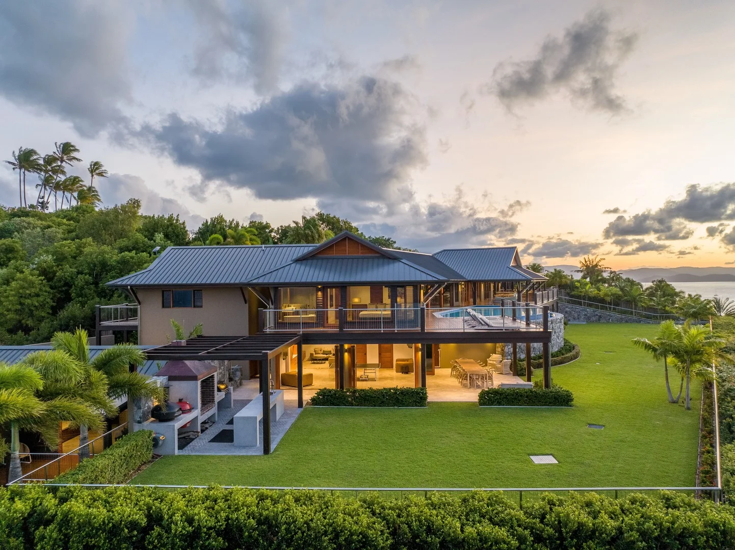 4 Whitsunday Boulevard, Hamilton Island QLD 4803