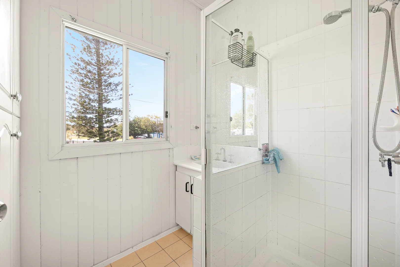 Additional image 9 of 184 Hornibrook Esplanade, Clontarf QLD 4019