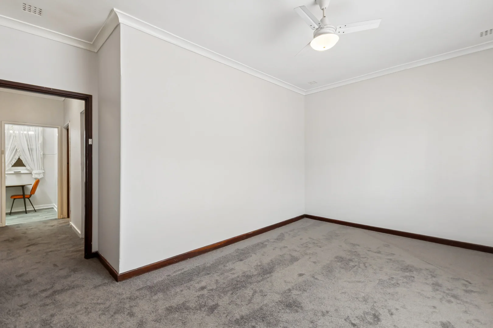 Additional image 8 of 130 Hill View Terrace, St James WA 6102