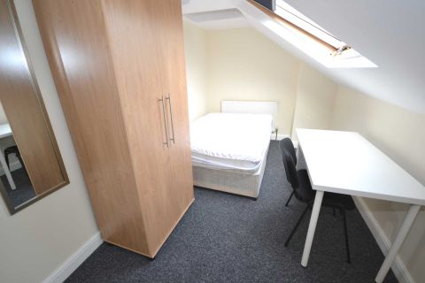 London Road, Reading, Berkshire RG1, Room to rent