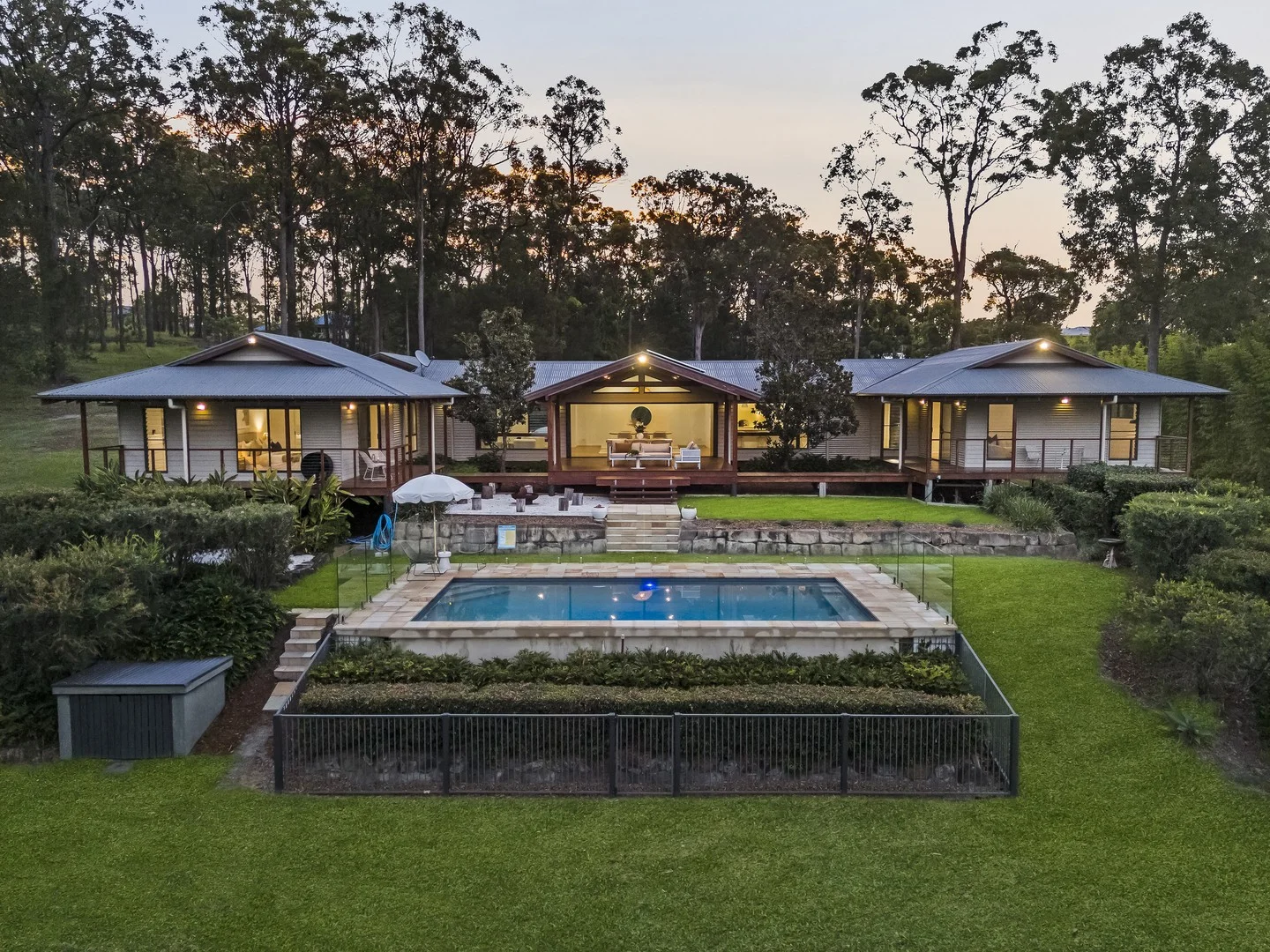 Additional image 2 of 13-15 Ridgeview Crescent, Bonogin QLD 4213