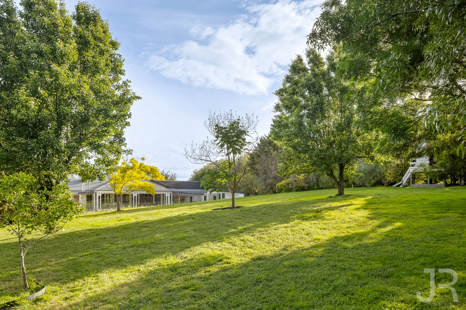 Additional image 16 of 14-16 Cloverfield Close, Berwick VIC 3806