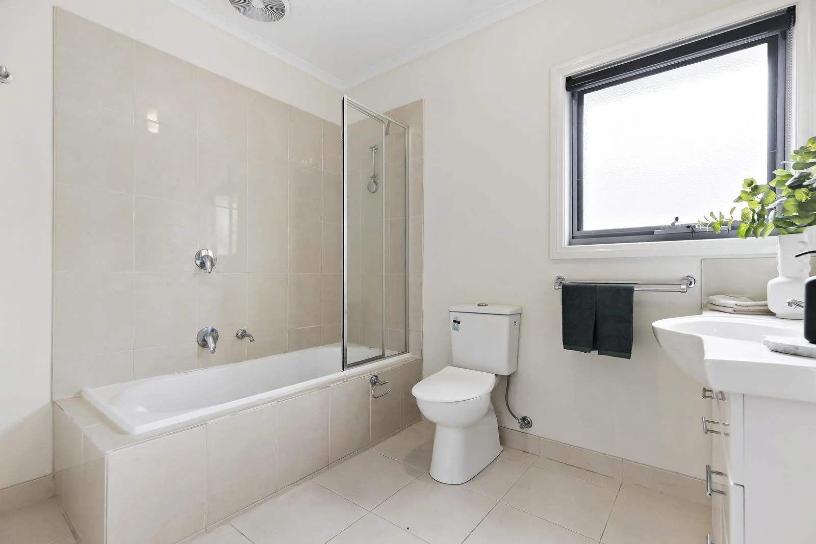 Additional image 13 of 4/218 Lower Plenty Road, Rosanna VIC 3084