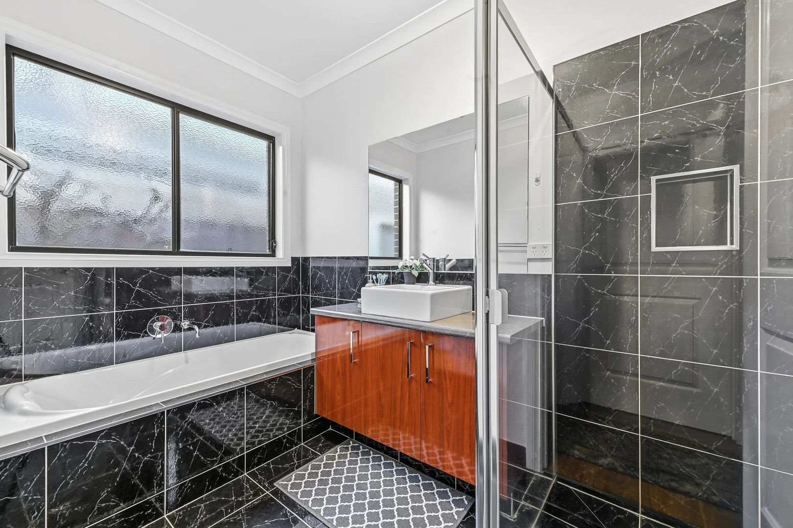 Additional image 13 of 7 Winchcombe Way, Cranbourne North VIC 3977