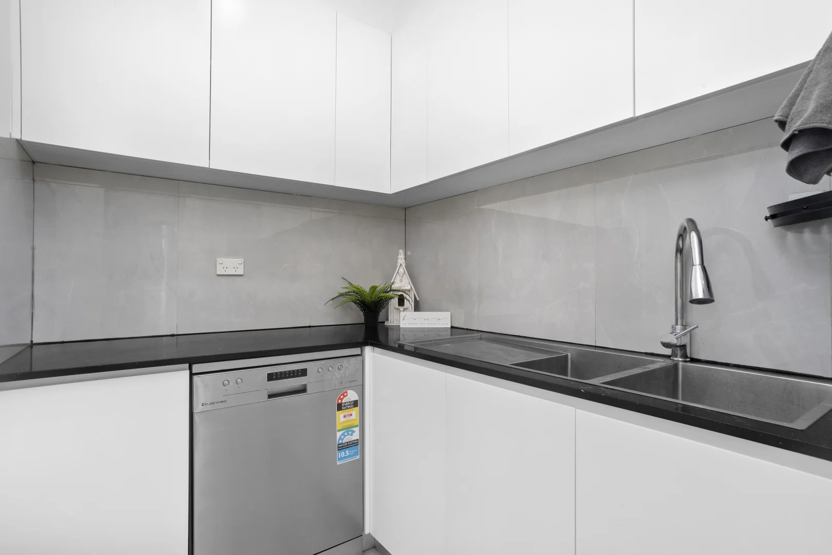 Additional image 6 of 14 Hausfield Street (Tallawong), Schofields NSW 2762