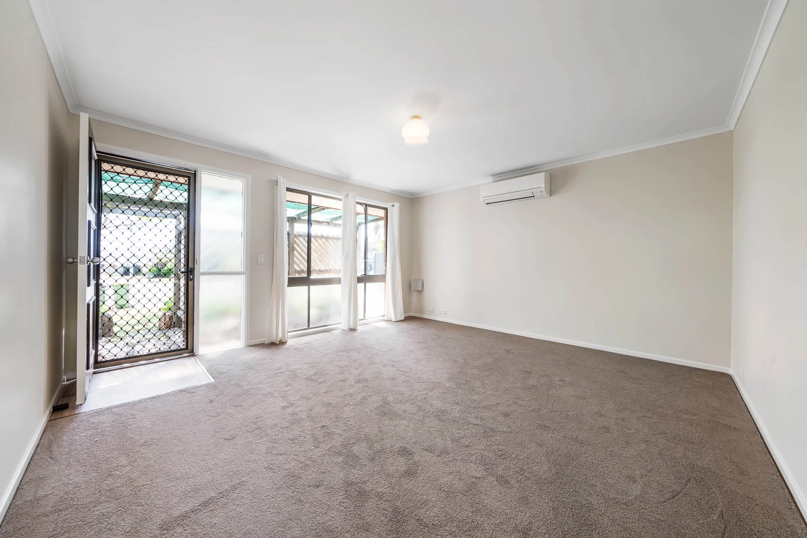 Additional image 3 of 32 Crestview Avenue, Gatton QLD 4343