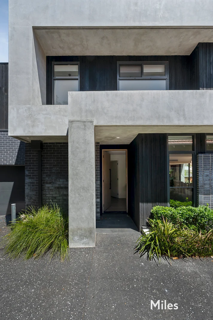 Additional image 17 of 2/51 Wilfred Road, Ivanhoe East VIC 3079