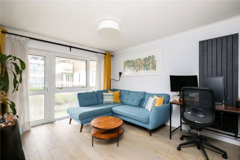 Balmain Close, London W5