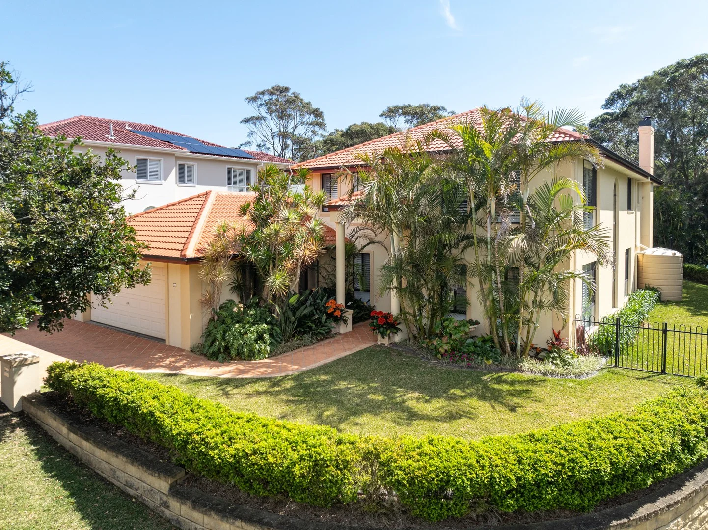 2d Willcath Street, Bulli NSW 2516
