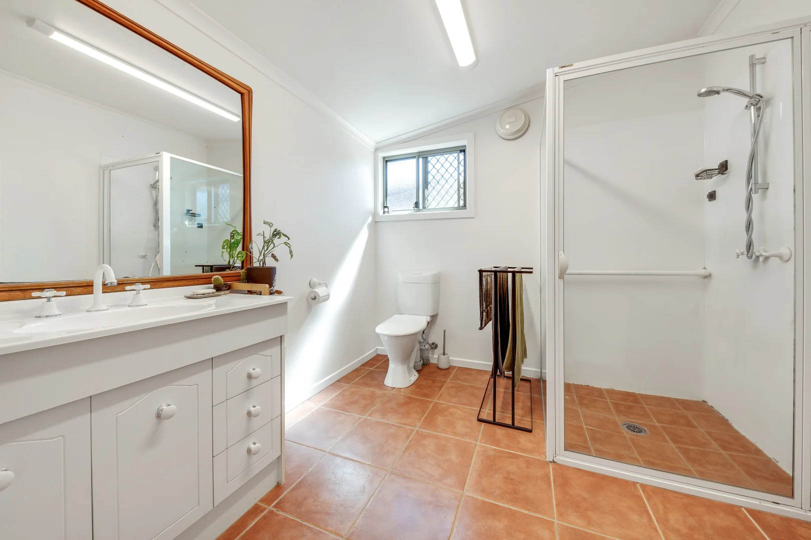 Additional image 12 of 33 Seamer Street, Porepunkah VIC 3740