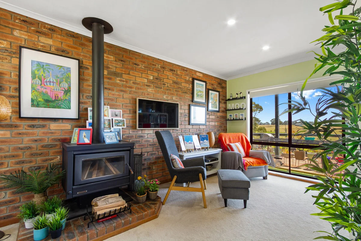 Additional image 7 of 52 Stormbird Drive, Kalimna VIC 3909