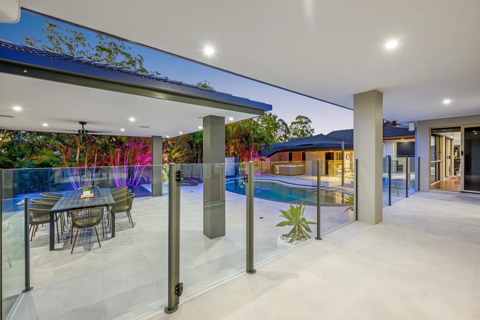 Additional image 20 of 4 Riverdowns Crescent, Helensvale QLD 4212