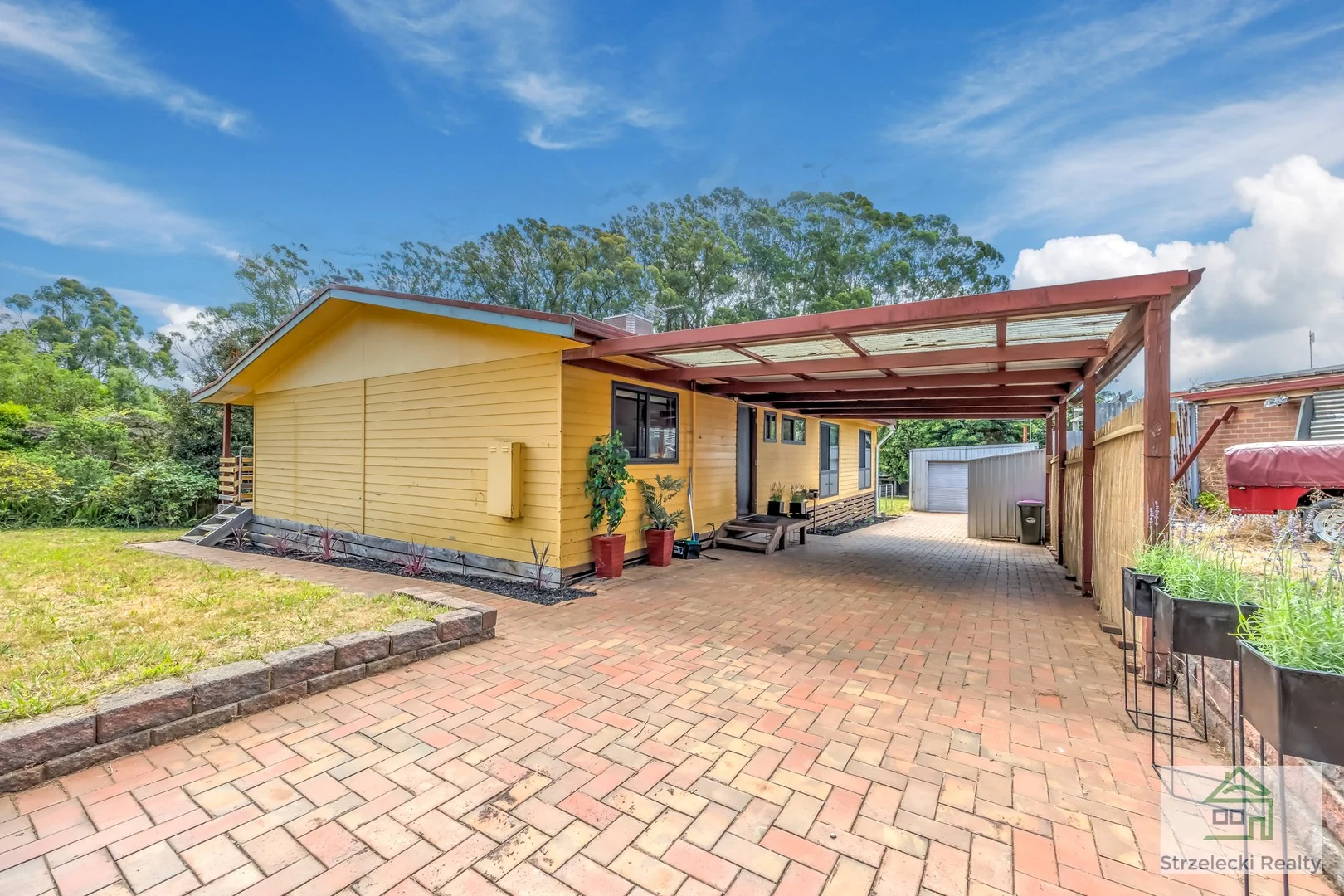 35 Pinnacle Drive, Rawson VIC 3825