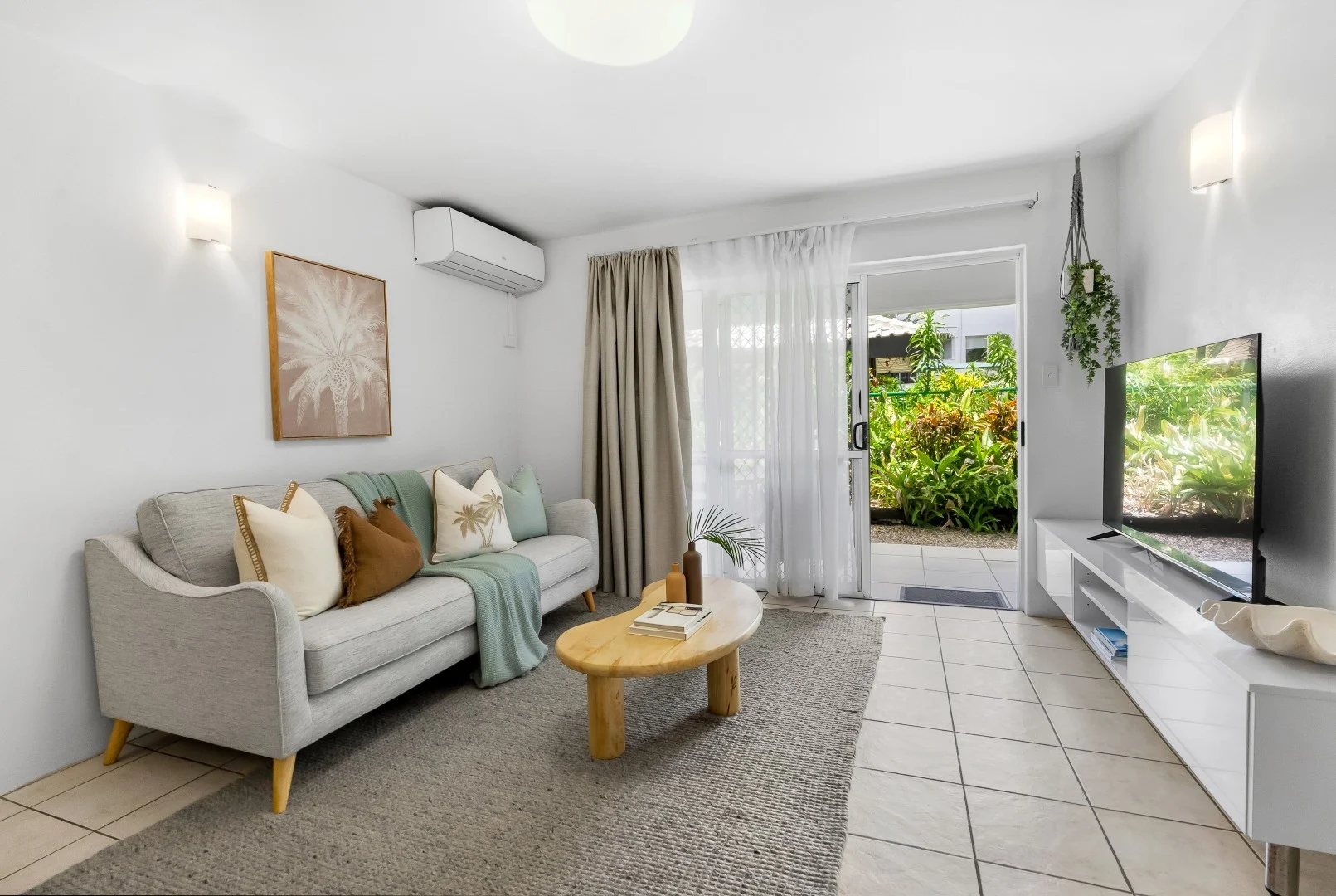 Additional image 11 of 4/239 Lake Street, Cairns North QLD 4870