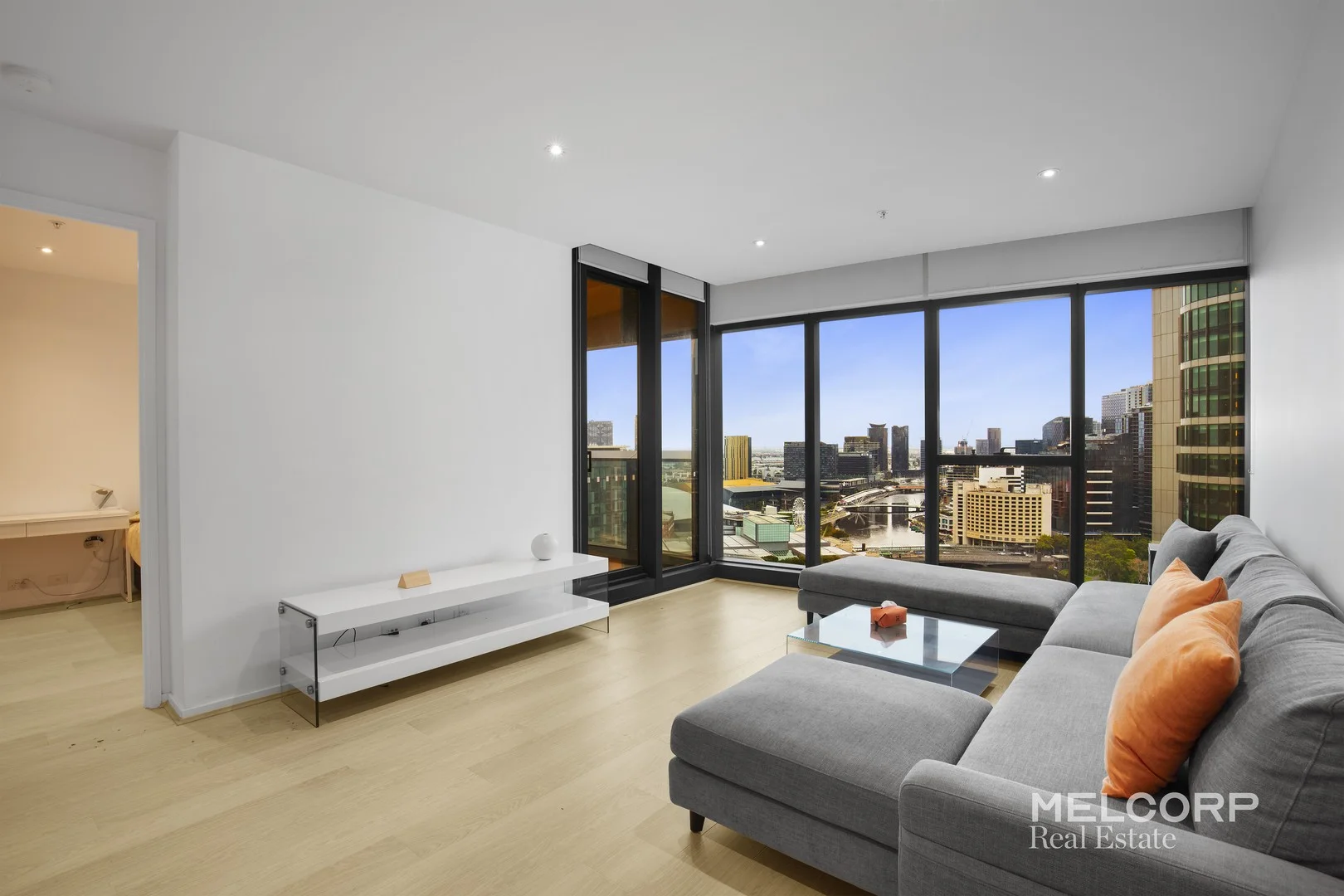2204/9 Power Street, Southbank VIC 3006