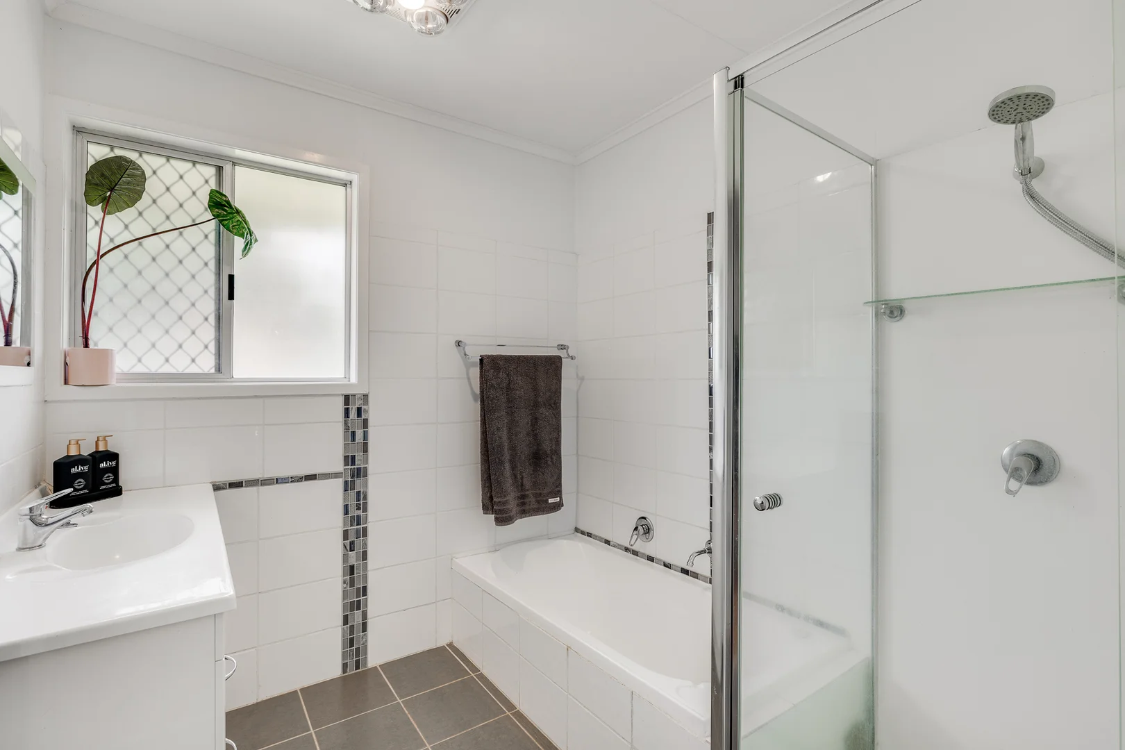 Additional image 12 of 450 Alderley Street, Harristown QLD 4350