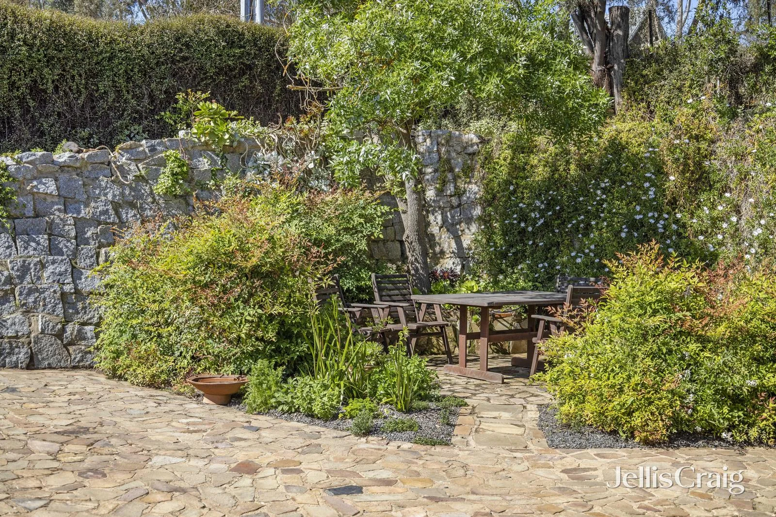 Additional image 3 of 12-14 Ray Street, Castlemaine VIC 3450