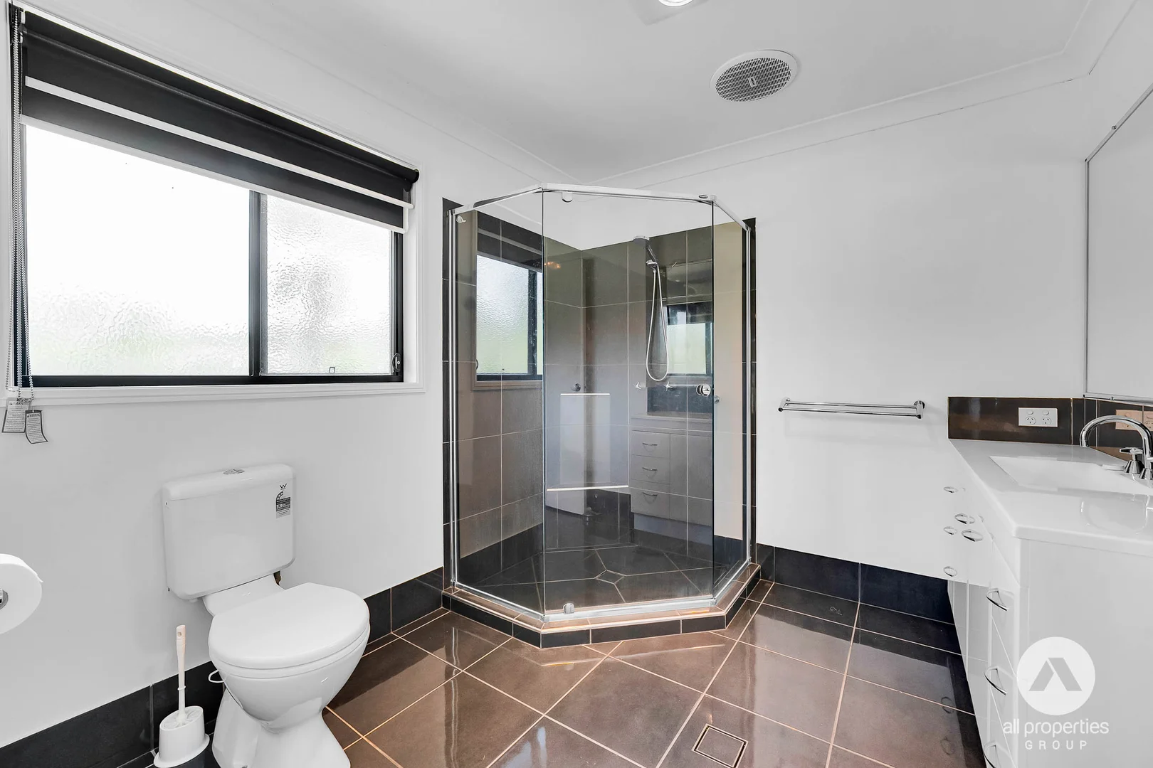 Additional image 13 of 79-81 Gumview Crescent, Flagstone QLD 4280