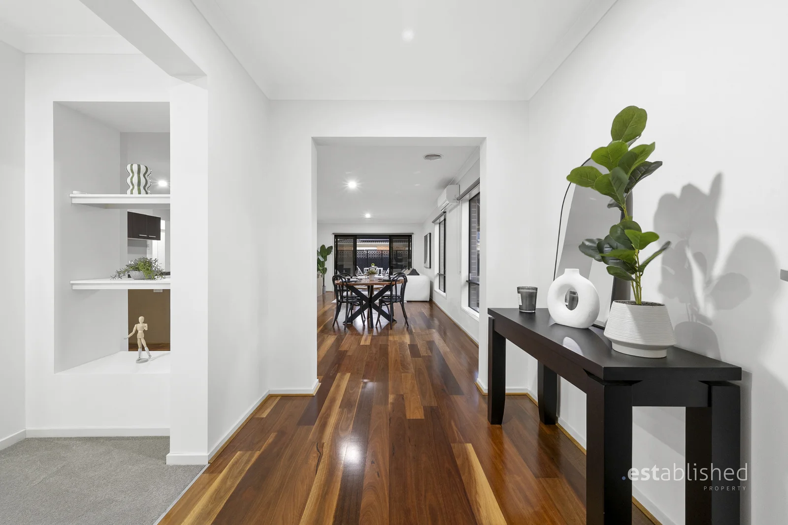 5 Riley Terrace, Tarneit VIC 3029 photo 2