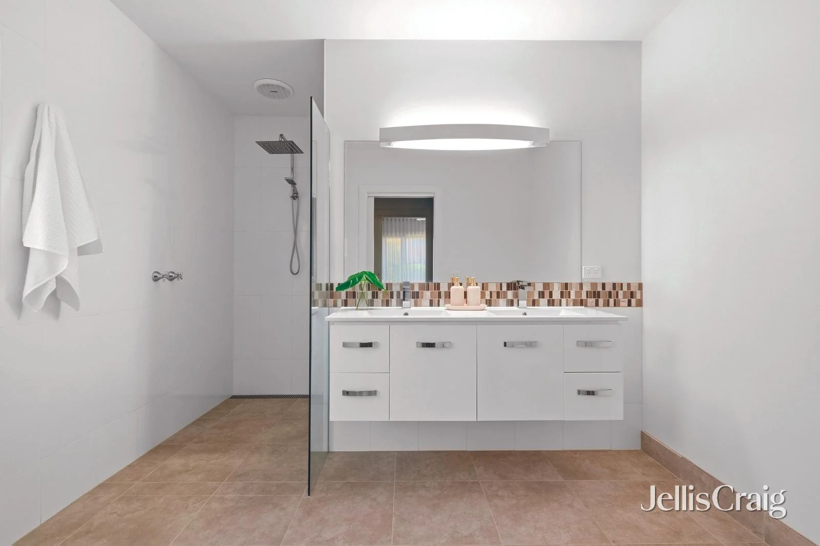 Additional image 10 of 5 Carolyn Street, Hampton VIC 3188