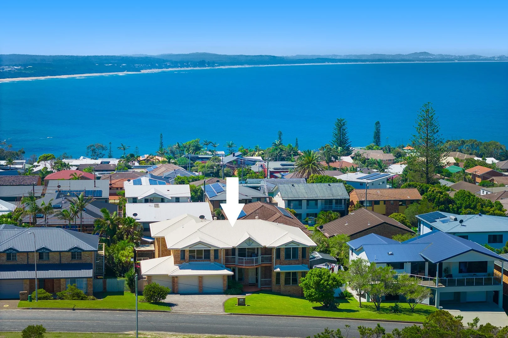 8 Skyline Place, Bonny Hills NSW 2445