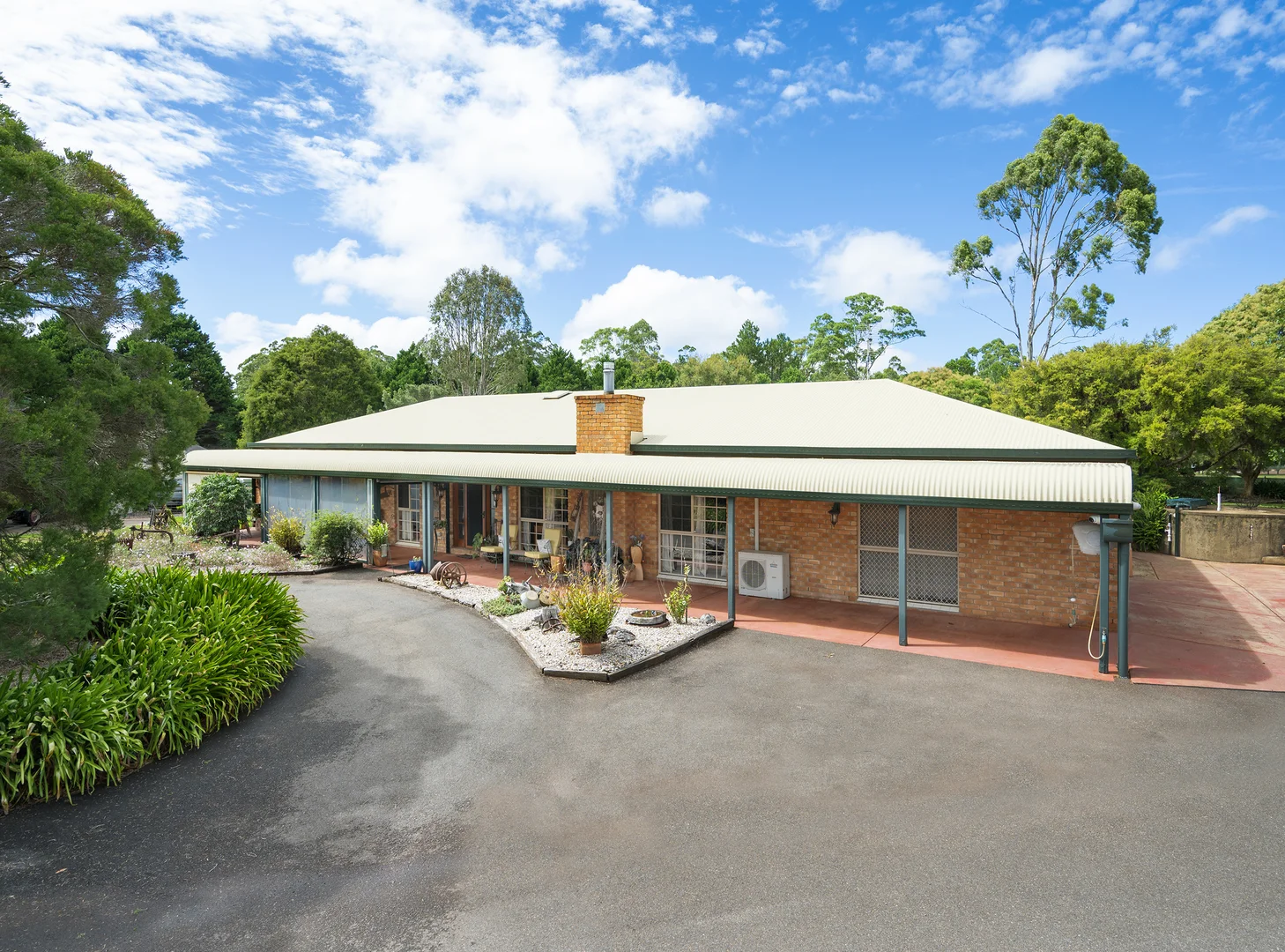 Additional image 21 of 29 Highfields Road, Highfields QLD 4352