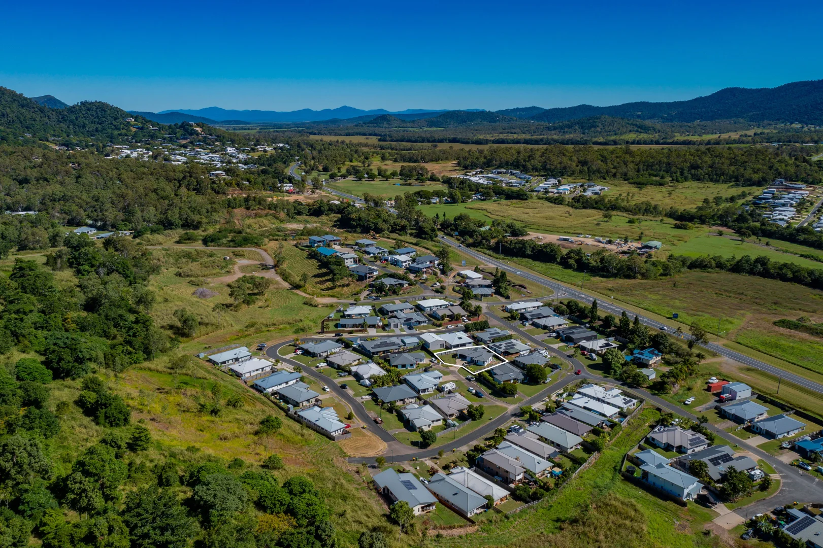 Additional image 19 of 4 Keel Court, Cannonvale QLD 4802